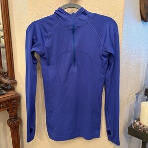 LULULEMON Women Blue Swiftly Tech 1/2 Zip Long Sleeve Athletic Top Size 6